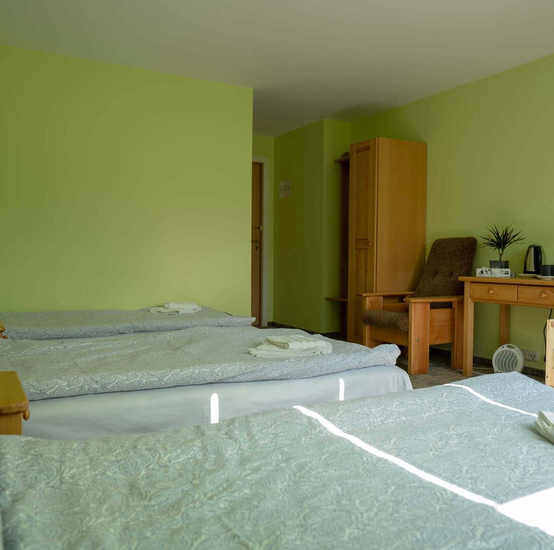 Viesnīca Hotel Ērgļi 9